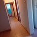 Camera in apartament de 4 camere